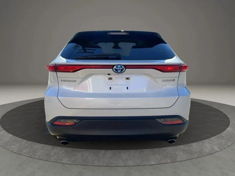 2021 Toyota Venza - Image 6 of 12