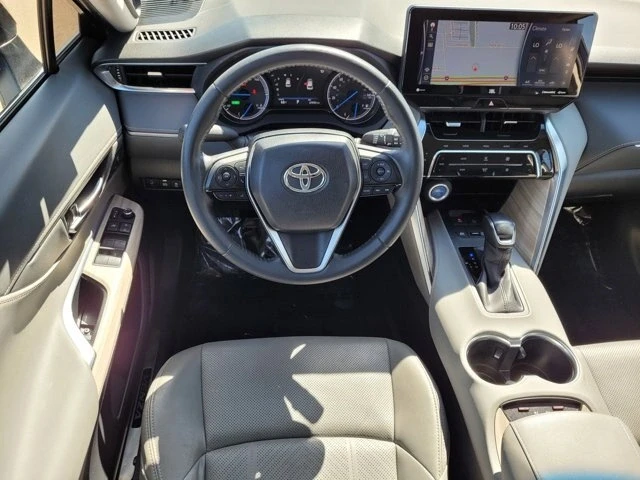 2021 Toyota Venza - Image 11 of 12