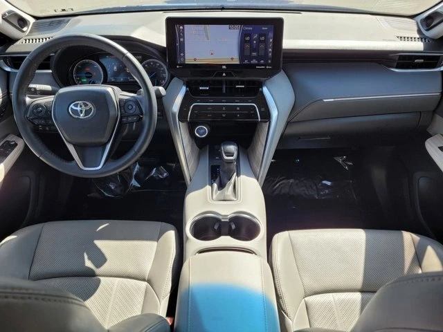 2021 Toyota Venza - Image 10 of 12