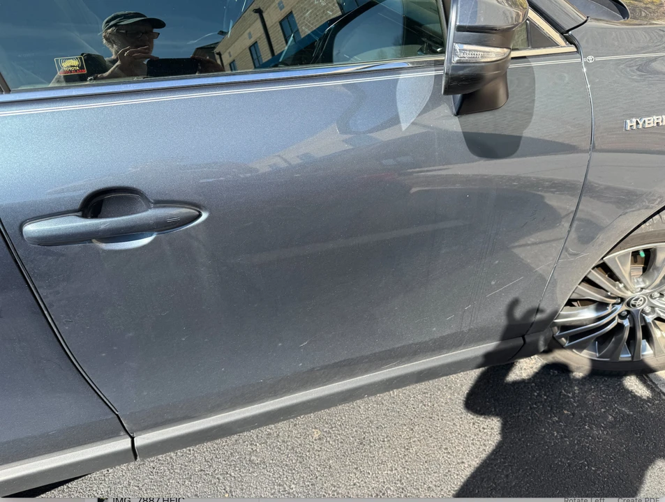 2021 Toyota Venza - Image 14 of 21