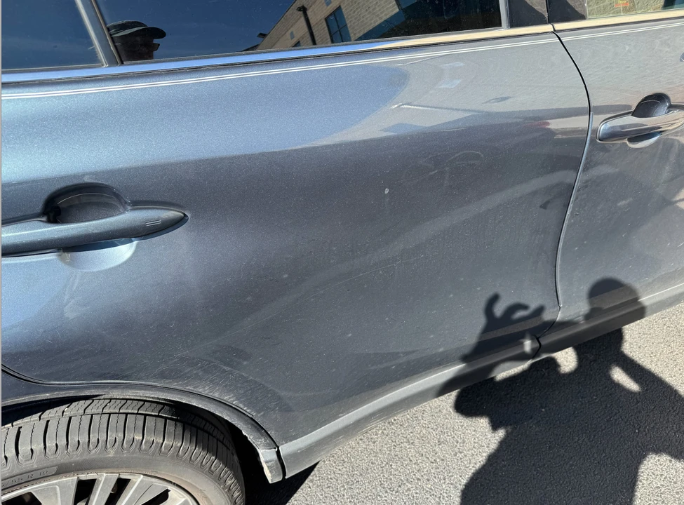 2021 Toyota Venza - Image 13 of 21