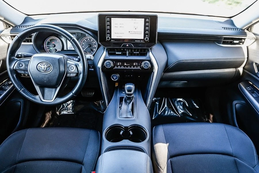 2021 Toyota Venza - Image 10 of 12