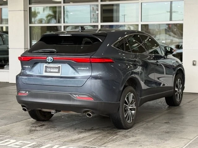 2021 Toyota Venza - Image 12 of 21