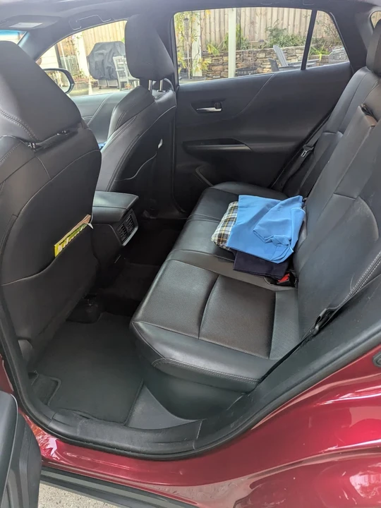 2021 Toyota Venza - Image 8 of 15
