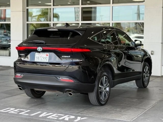 2021 Toyota Venza - Image 14 of 21