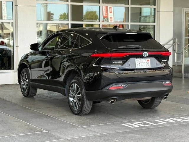 2021 Toyota Venza - Image 9 of 21