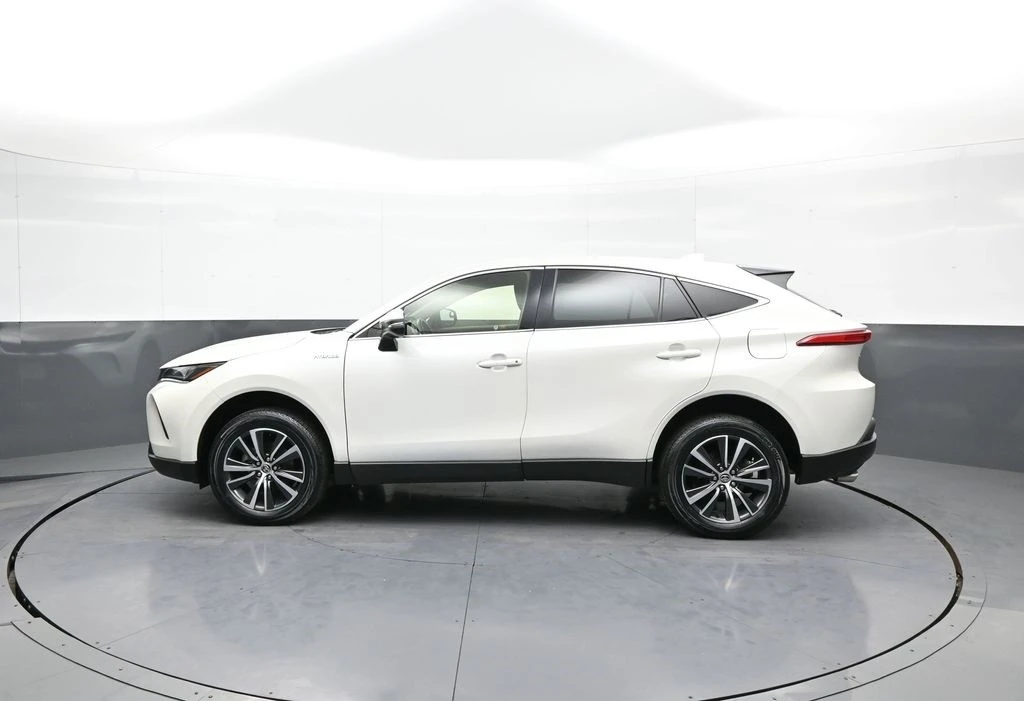 2021 Toyota Venza - Image 9 of 12
