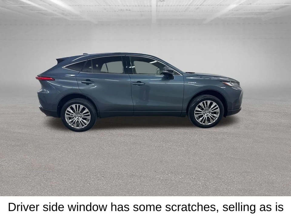 2021 Toyota Venza - Image 15 of 21