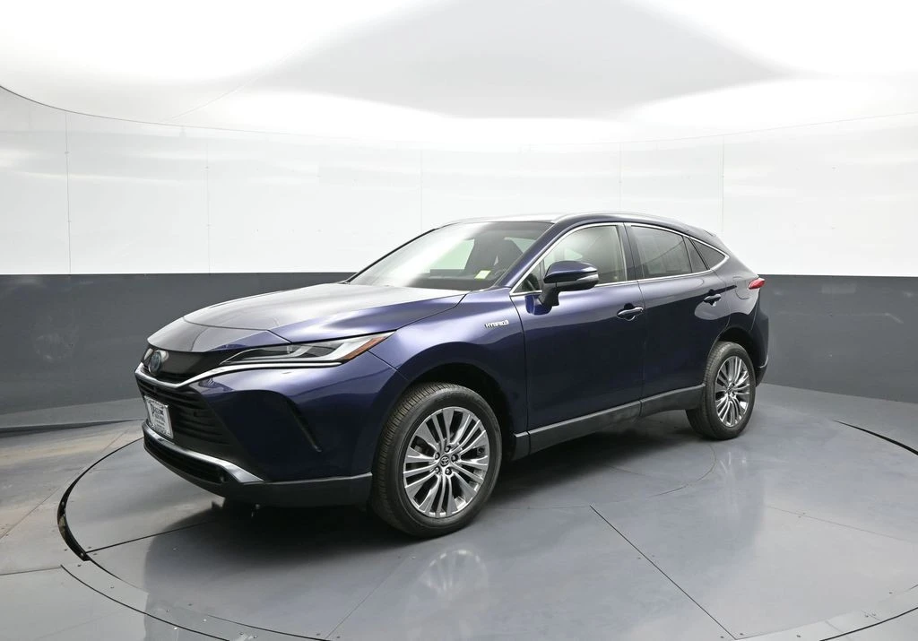 2021 Toyota Venza - Image 10 of 21