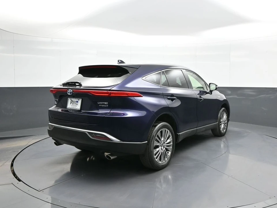 2021 Toyota Venza - Image 6 of 21