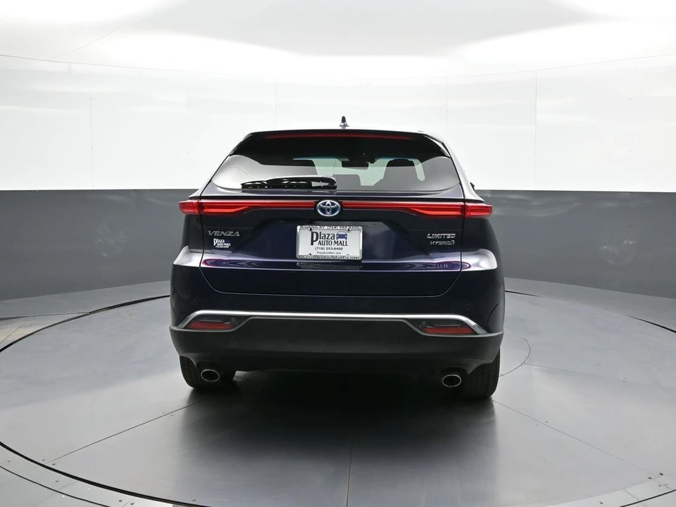 2021 Toyota Venza - Image 7 of 21