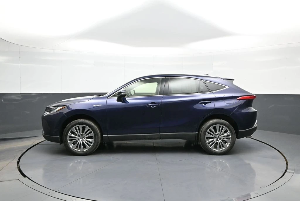 2021 Toyota Venza - Image 9 of 21