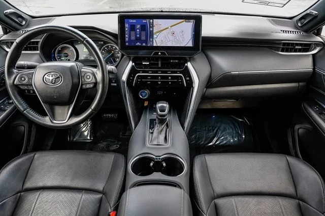 2021 Toyota Venza - Image 10 of 12