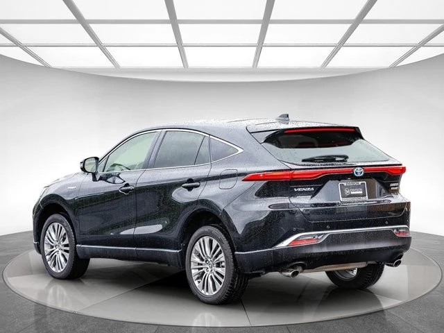 2021 Toyota Venza - Image 2 of 12