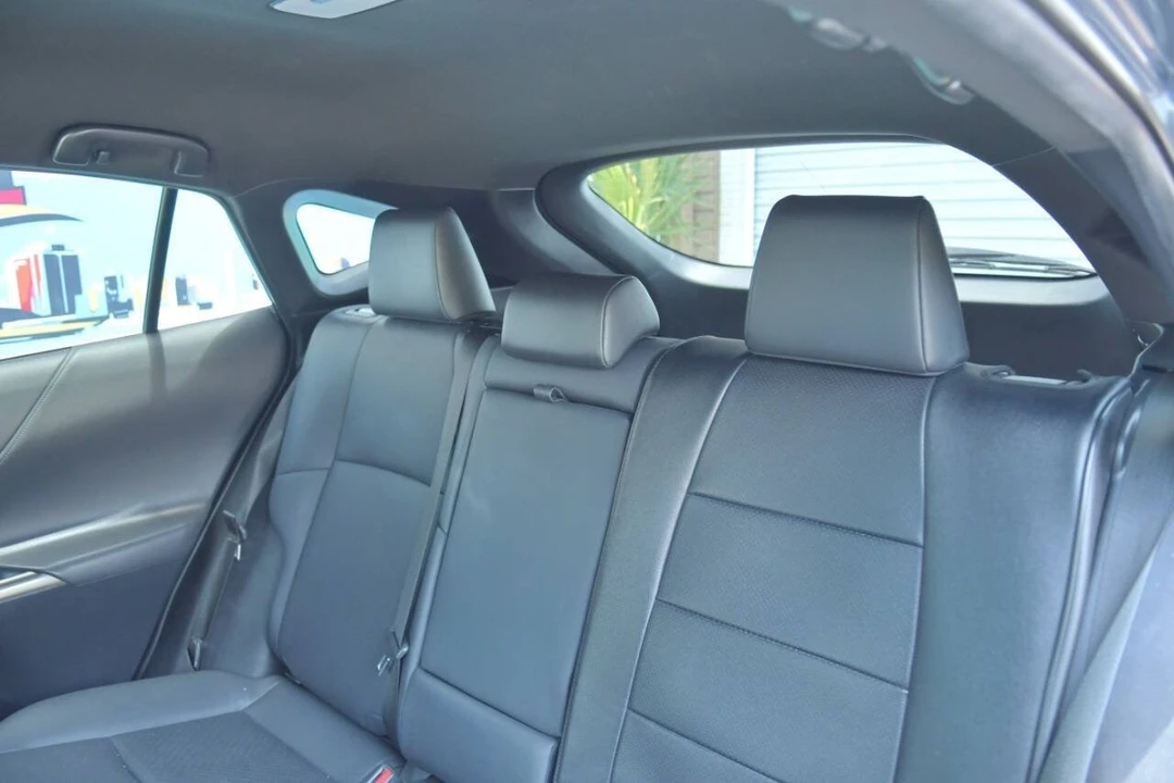 2021 Toyota Venza - Image 12 of 12