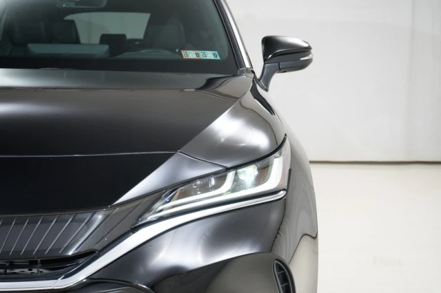 2021 Toyota Venza - Image 9 of 21