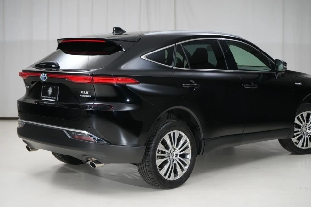 2021 Toyota Venza - Image 18 of 21