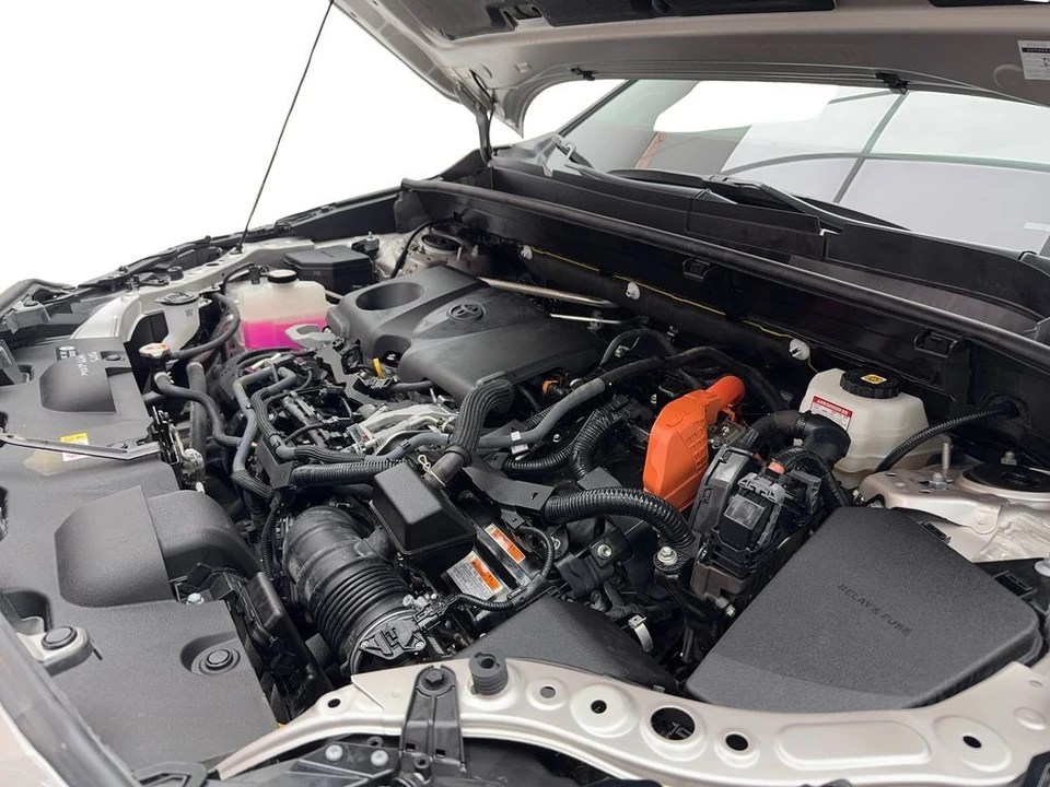 2021 Toyota Venza - Image 18 of 21