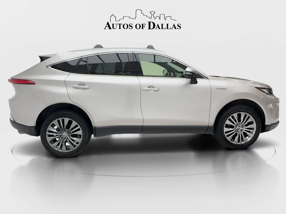 2021 Toyota Venza - Image 10 of 21