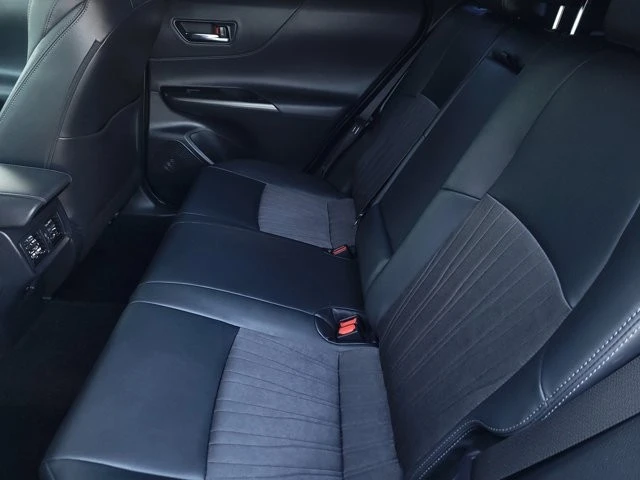 2021 Toyota Venza - Image 11 of 12
