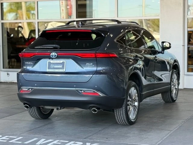 2021 Toyota Venza - Image 13 of 21