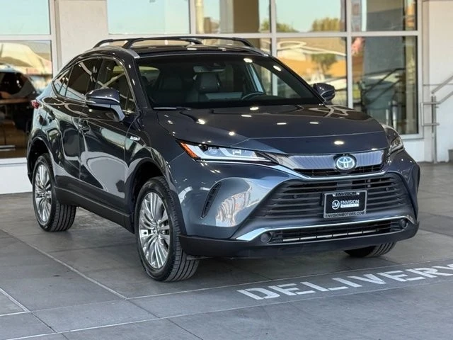 2021 Toyota Venza - Image 8 of 21