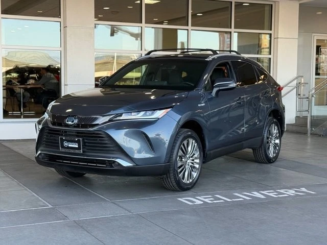 2021 Toyota Venza - Image 2 of 21