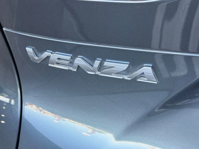 2021 Toyota Venza - Image 14 of 21