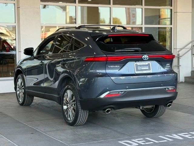 2021 Toyota Venza - Image 10 of 21