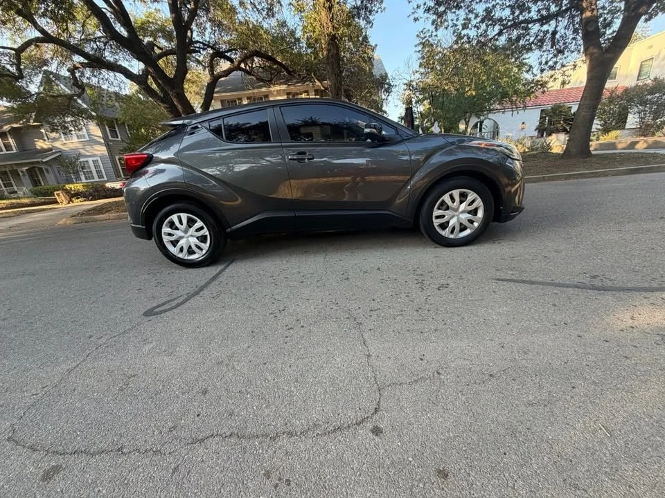 2021 Toyota C-HR - Image 5 of 6