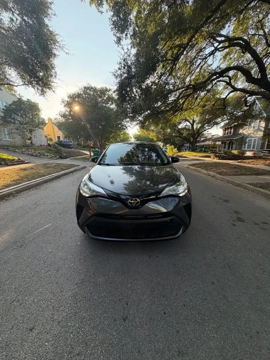 2021 Toyota C-HR - Image 2 of 6
