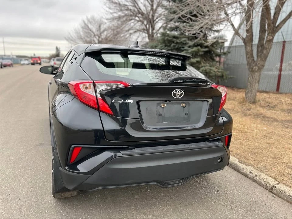2021 Toyota C-HR - Image 3 of 10