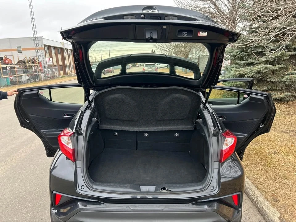 2021 Toyota C-HR - Image 5 of 10