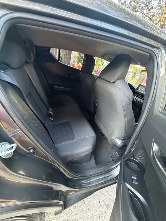 2021 Toyota C-HR - Image 4 of 6