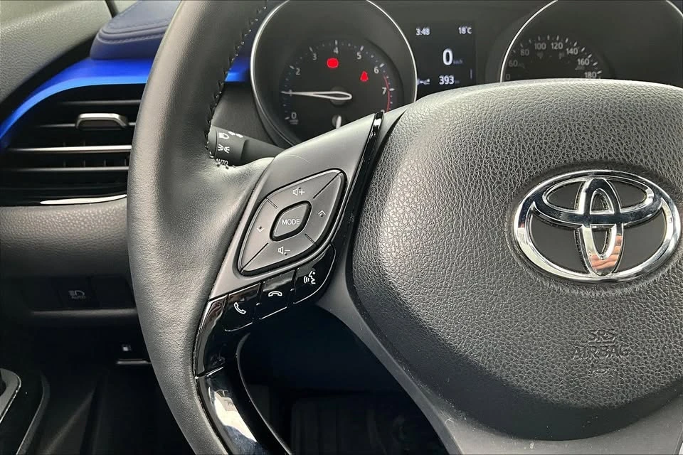 2021 Toyota C-HR - Image 17 of 20