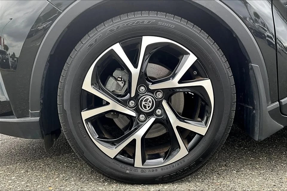 2021 Toyota C-HR - Image 15 of 20