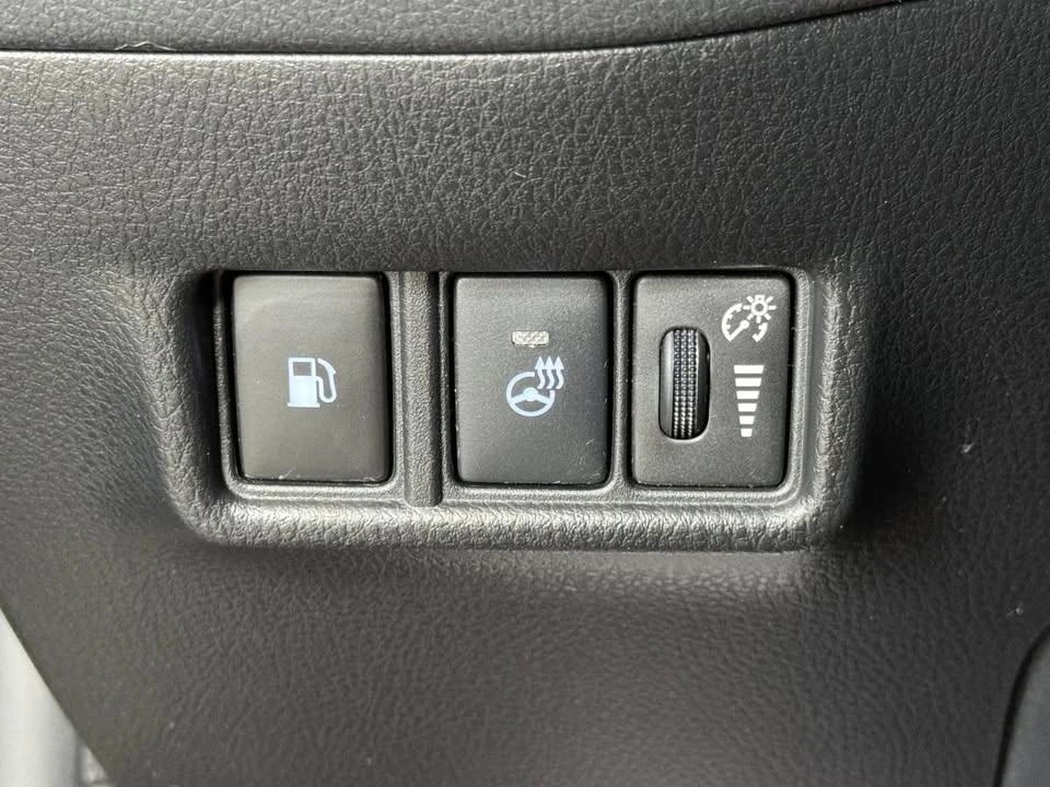 2021 Toyota C-HR - Image 16 of 20