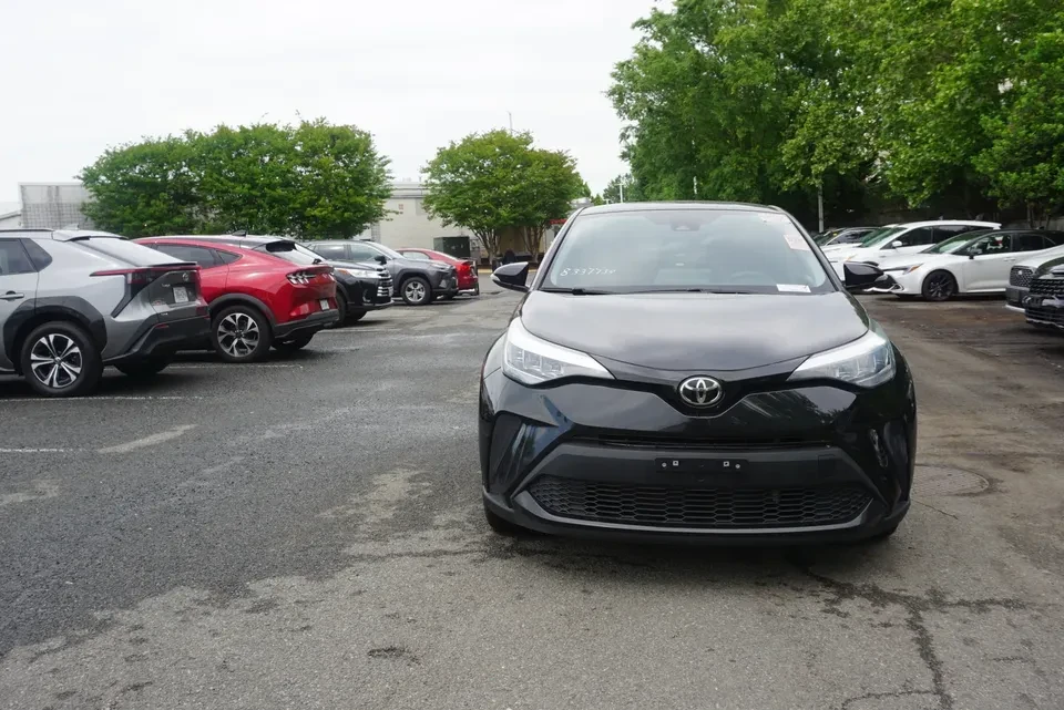 2021 Toyota C-HR - Image 2 of 11