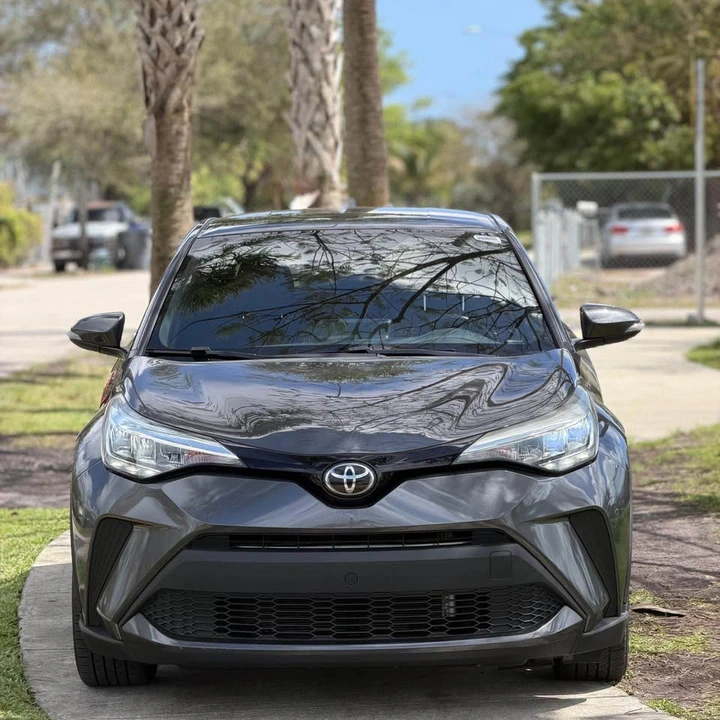 2021 Toyota C-HR - Image 3 of 10
