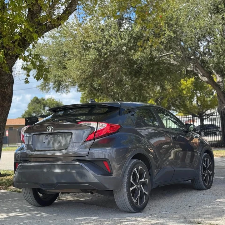 2021 Toyota C-HR - Image 4 of 10