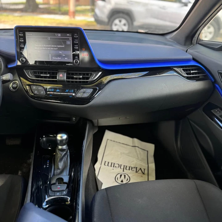 2021 Toyota C-HR - Image 8 of 10