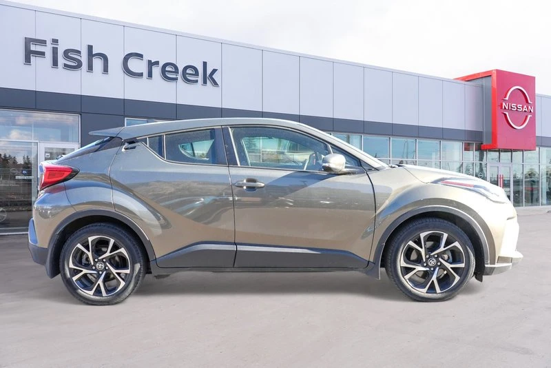 2021 Toyota C-HR - Image 7 of 17