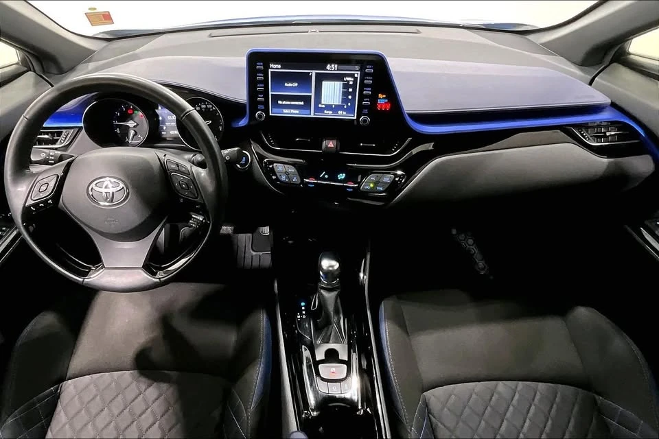 2021 Toyota C-HR - Image 9 of 16