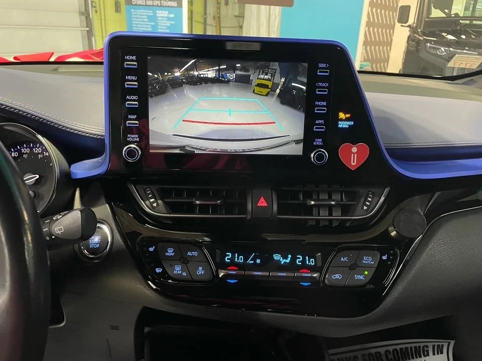 2021 Toyota C-HR - Image 4 of 13