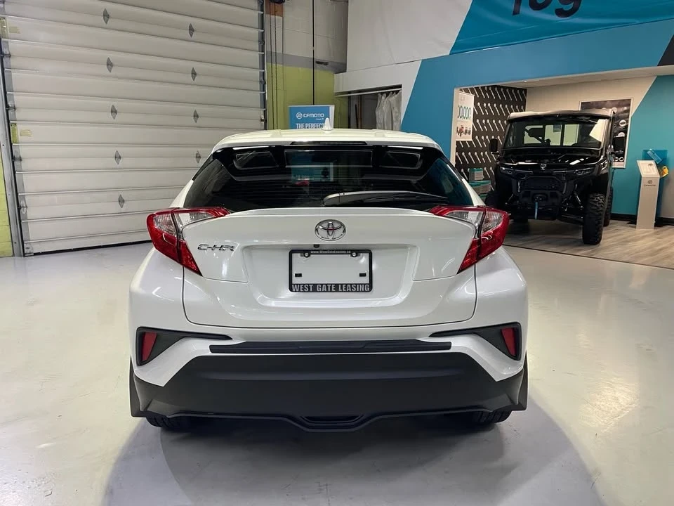 2021 Toyota C-HR - Image 11 of 13