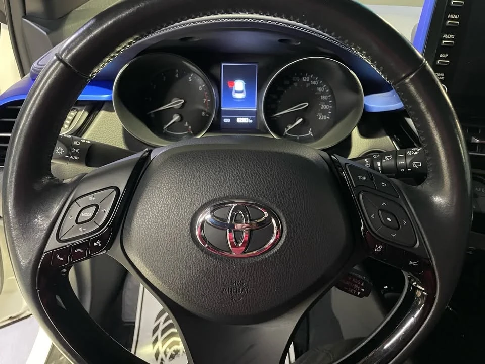 2021 Toyota C-HR - Image 5 of 13