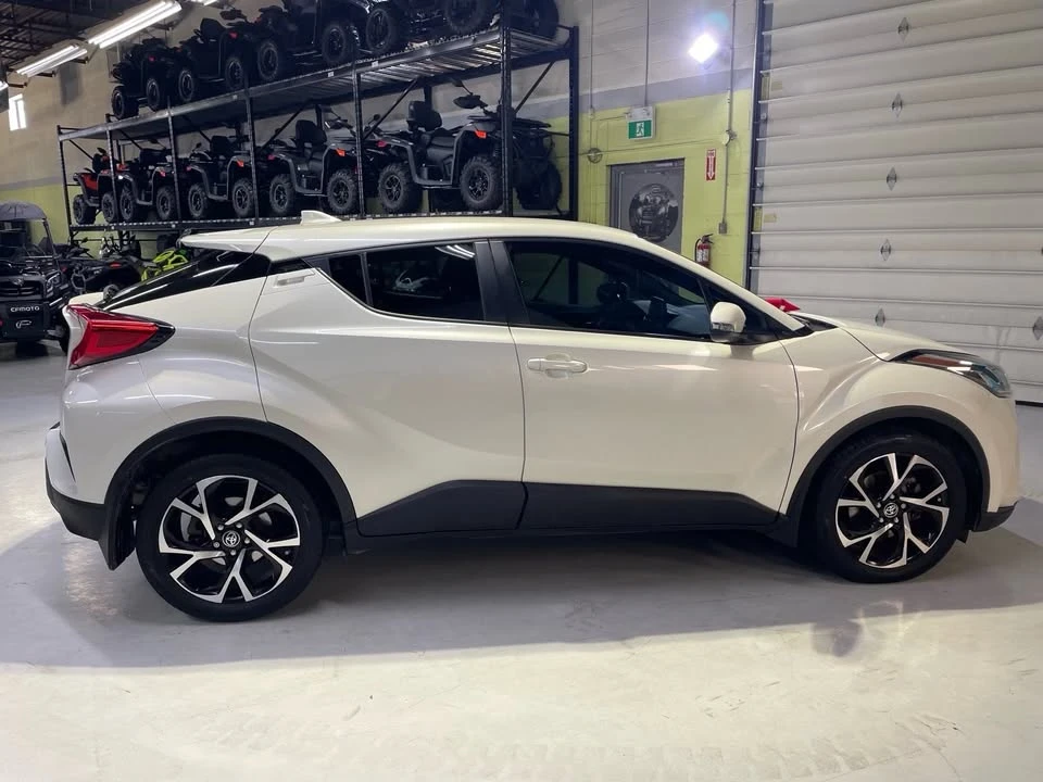 2021 Toyota C-HR - Image 8 of 13