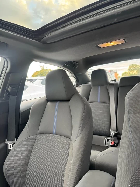 2021 Toyota Corolla 12th Gen - Image 6 of 9