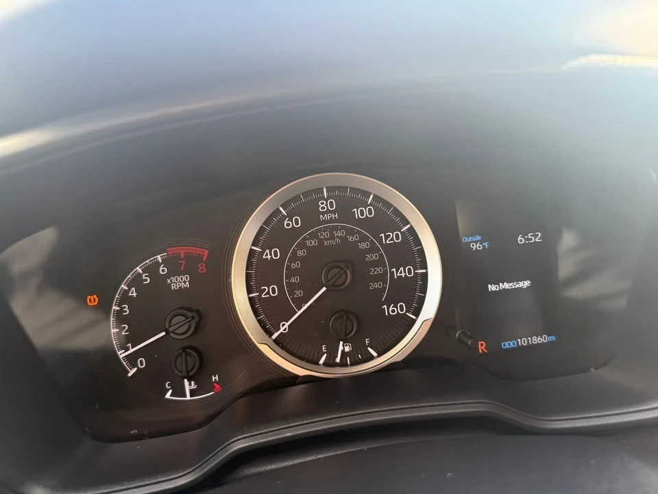2021 Toyota Corolla 12th Gen - Image 11 of 16