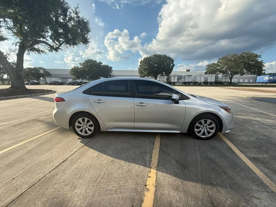 2021 Toyota Corolla 12th Gen - Image 4 of 16